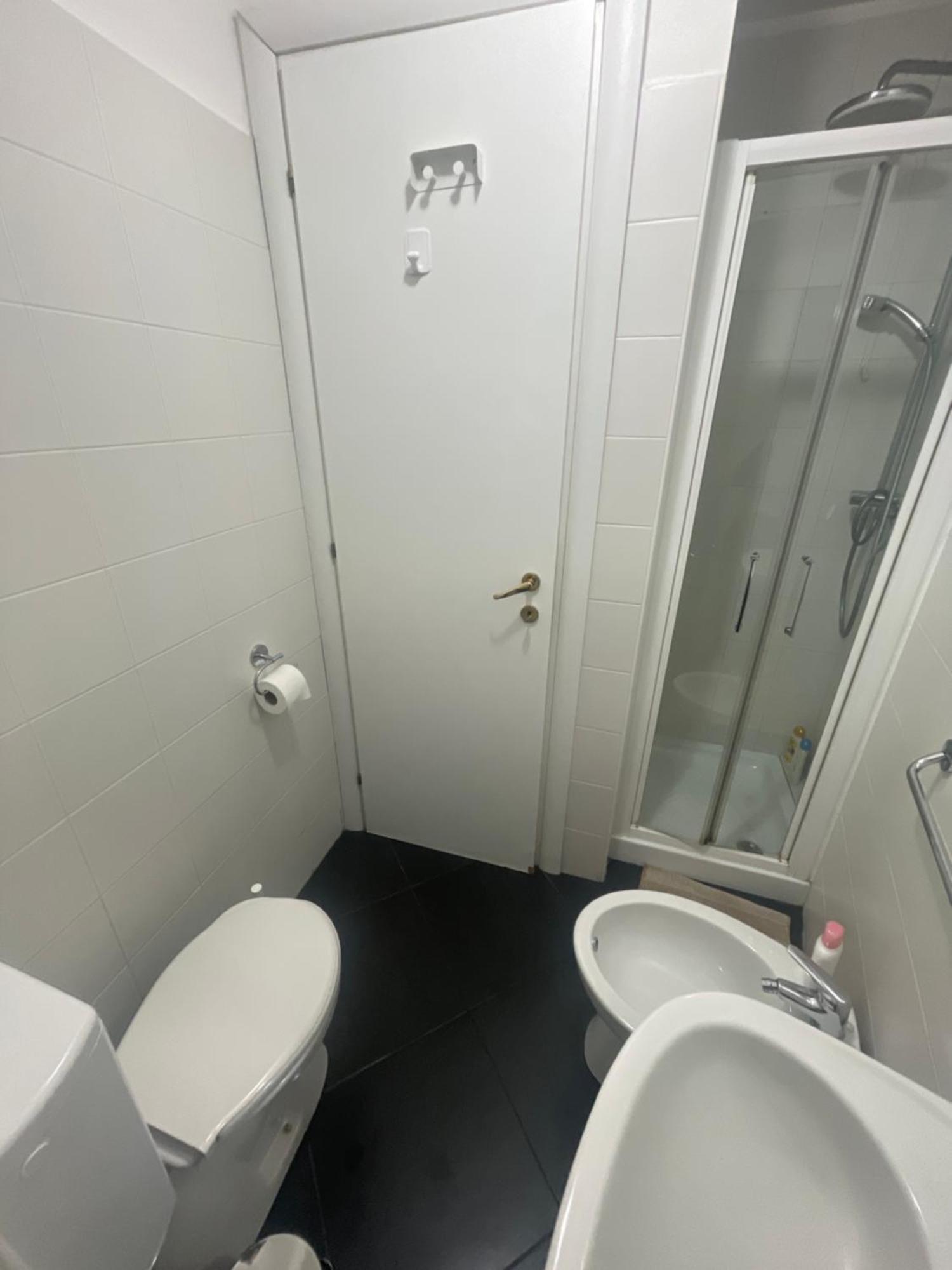 Home Sweet Appartamento Privato 010025-Lt-3625 جنوة المظهر الخارجي الصورة